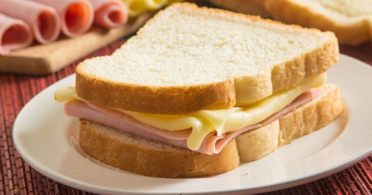 el-queso-tybo-es-una-eleccion-excelente-para-preparar-sandwiches